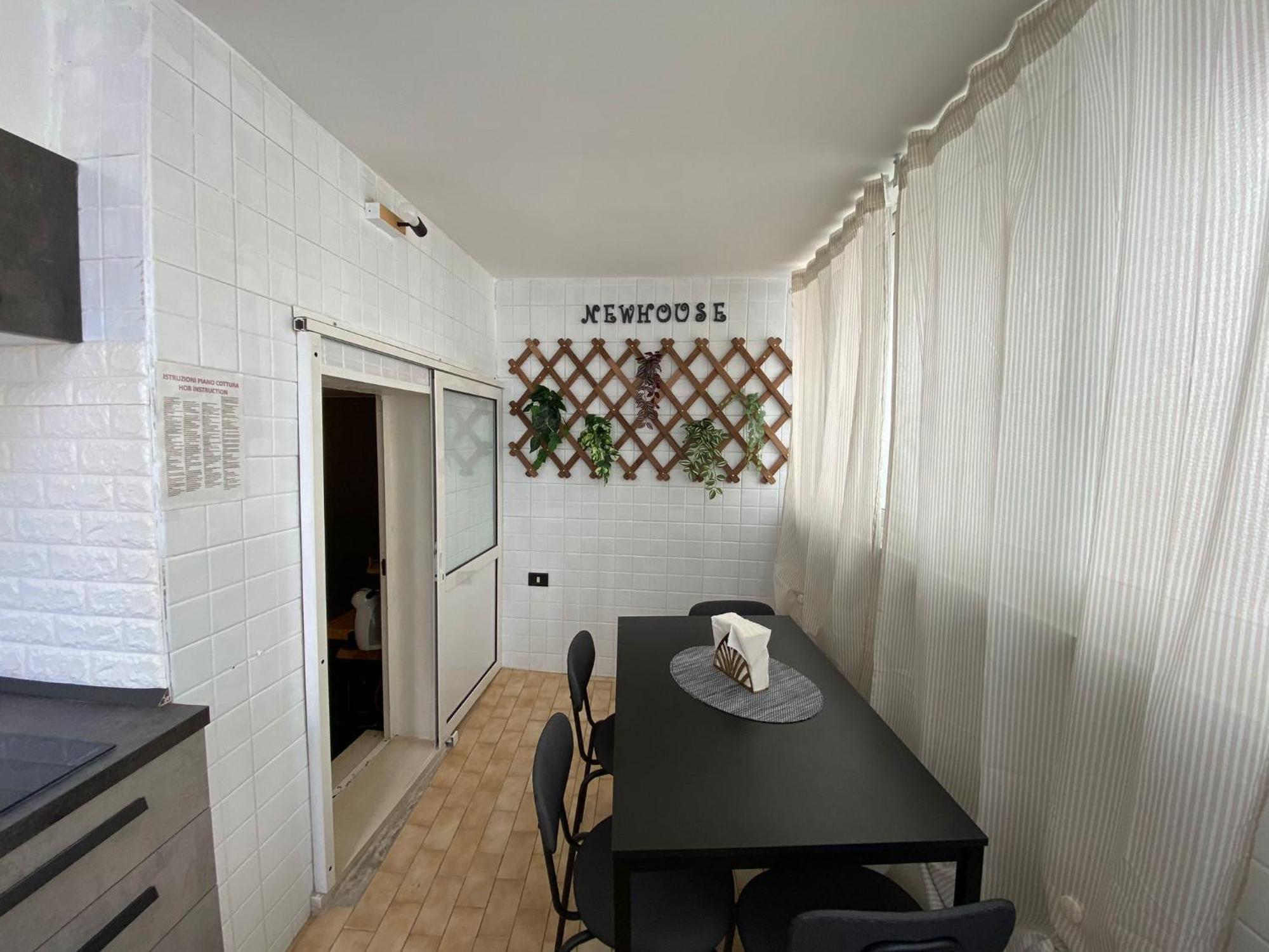 Ferienwohnung Newhouse dei Mille Bari Exterior foto